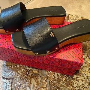 Tory Burch Clog Sandal Pascal Tumbled